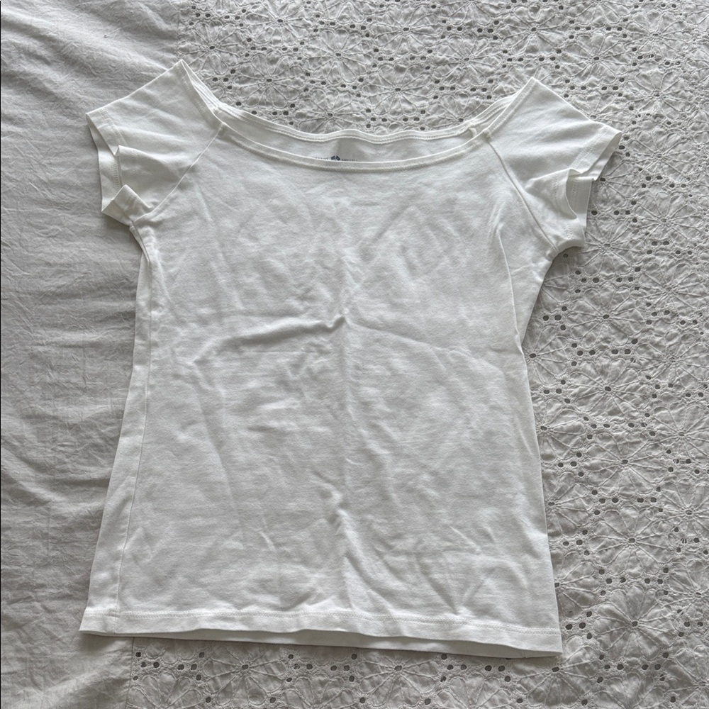 Brandy Melville White Off-Shoulder Short Sleeve Tee